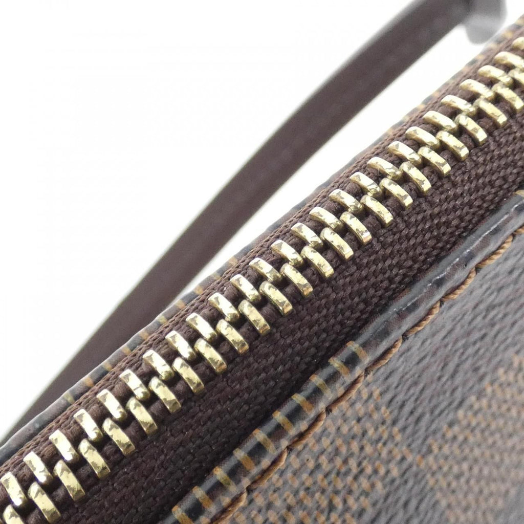 Louis Vuitton Damier Pochette Pouch — view 4