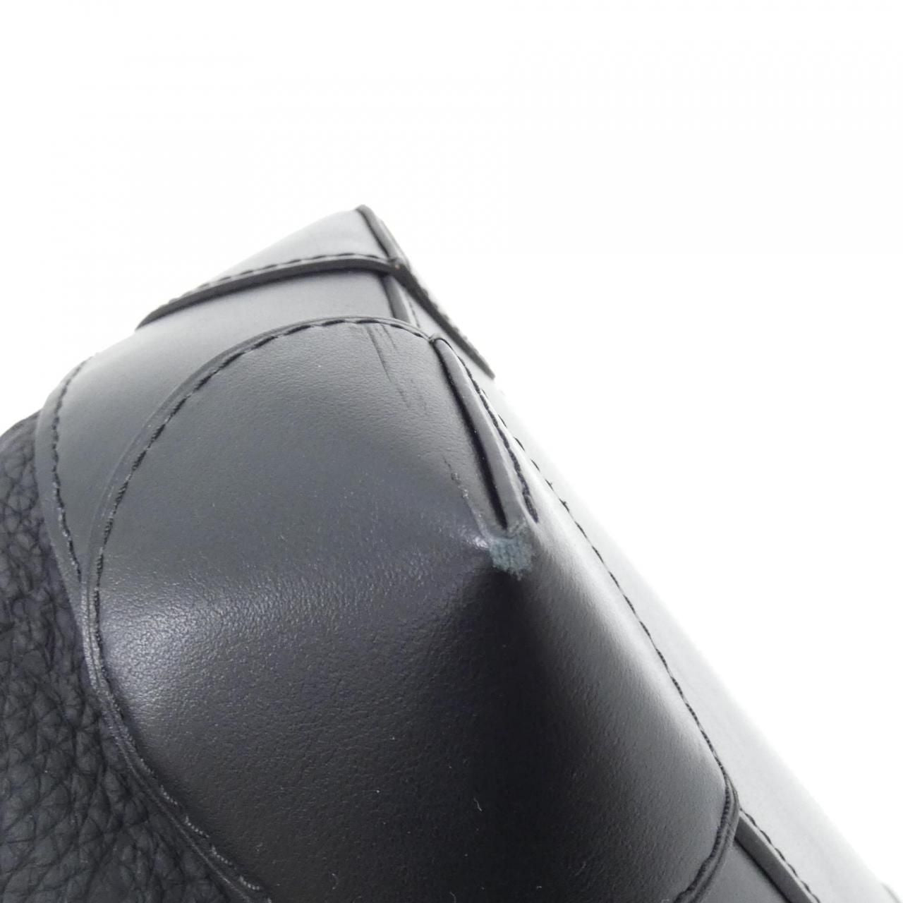 Louis Vuitton Taurillon Monogram Steamer PM — view 3