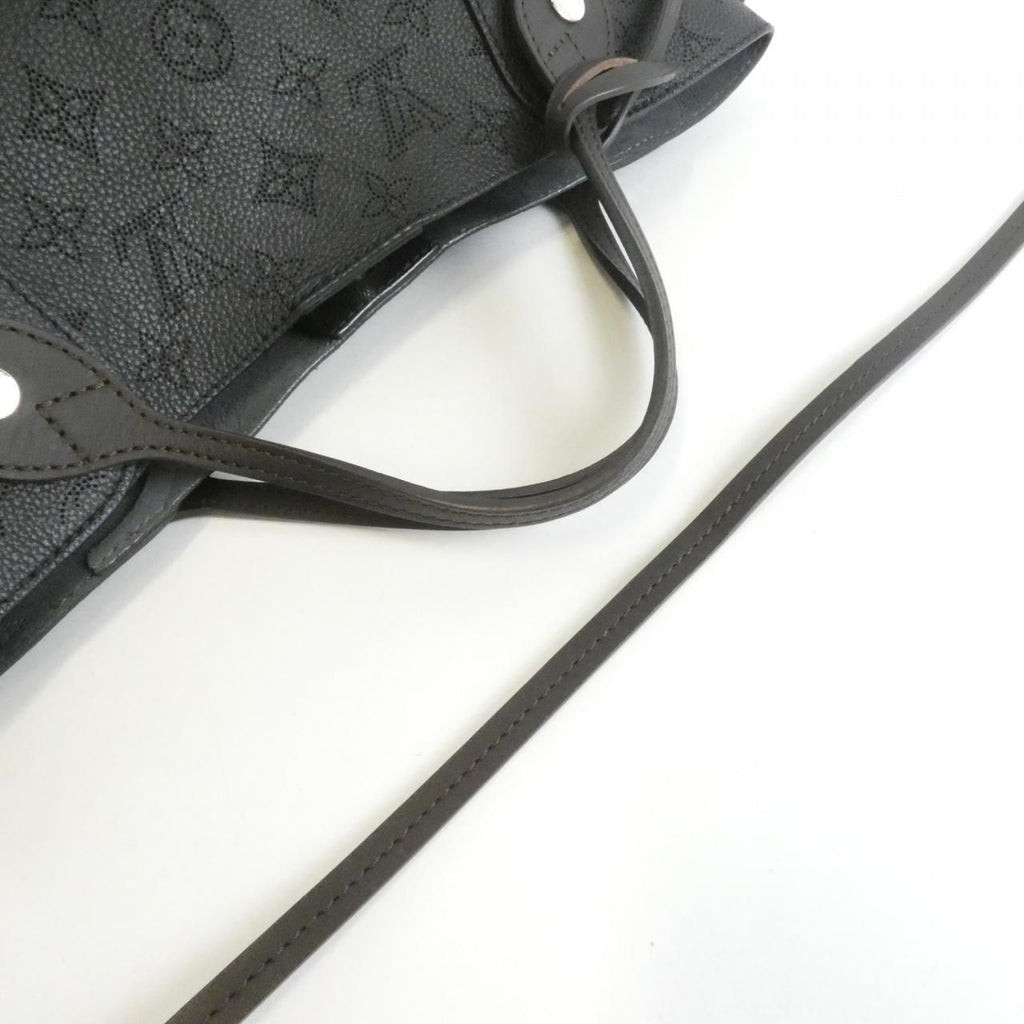 Louis Vuitton Mahina Hina PM — view 6