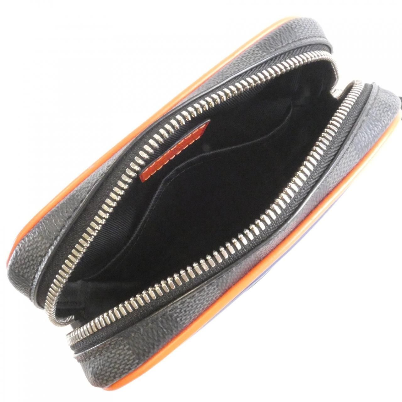 Louis Vuitton Epi Damier Graphite Danube Slim Shoulder — view 9