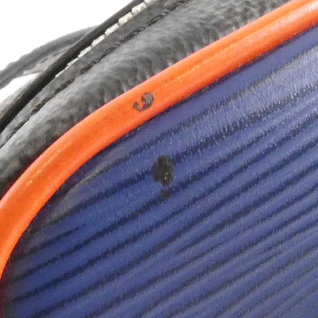 Louis Vuitton Epi Damier Graphite Danube Slim Shoulder — view 5