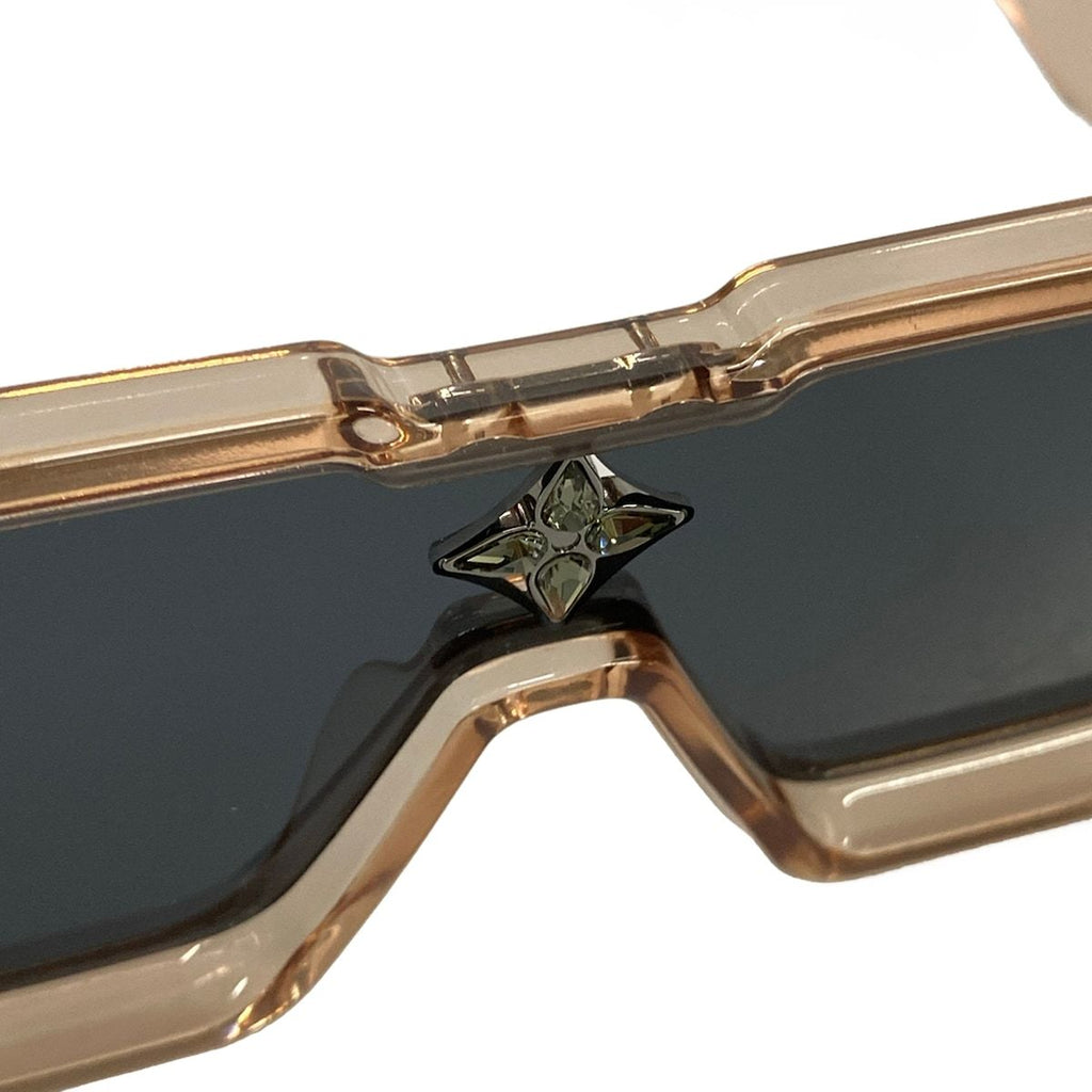 Louis Vuitton Sunglasses Cyclone Clear Beige Eyewear — view 6
