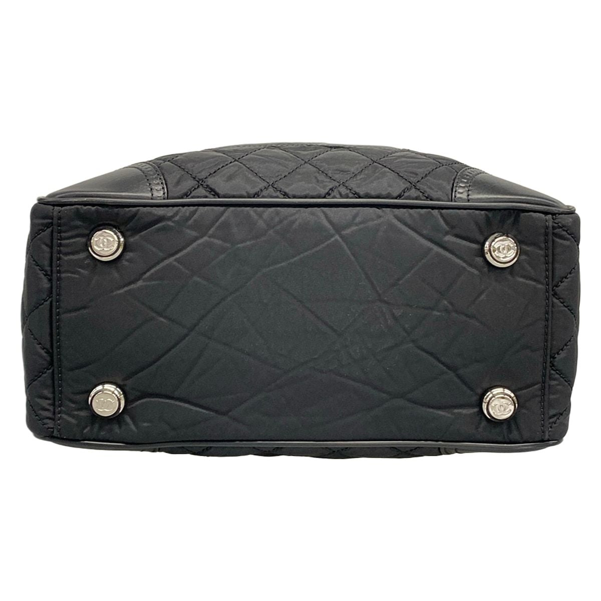 Chanel Tote Paris New York Line Black Silver Leather — view 5