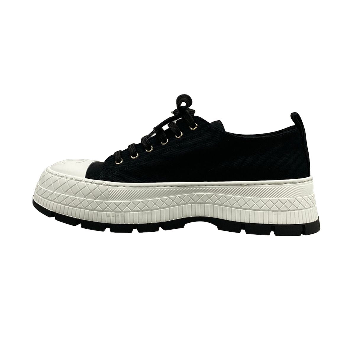 Chanel Sneakers 37 C Black White CC Logo Thick Sole — view 3
