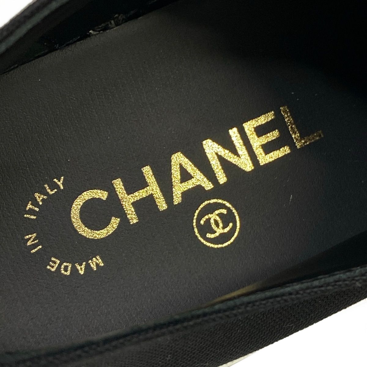 Chanel Sneakers 37 C Black White CC Logo Thick Sole — view 9