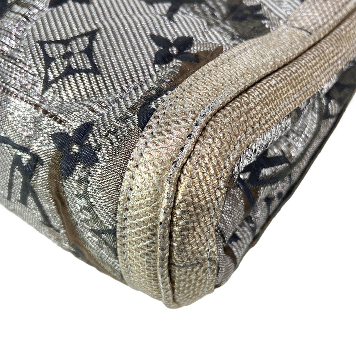 Louis Vuitton Clutch Collection Line Tari Silver — view 6