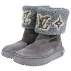 Louis Vuitton Nowdrop Flat Ankle Boot Snowdrop Line Boots LV Logo Shearling Gray — view 2