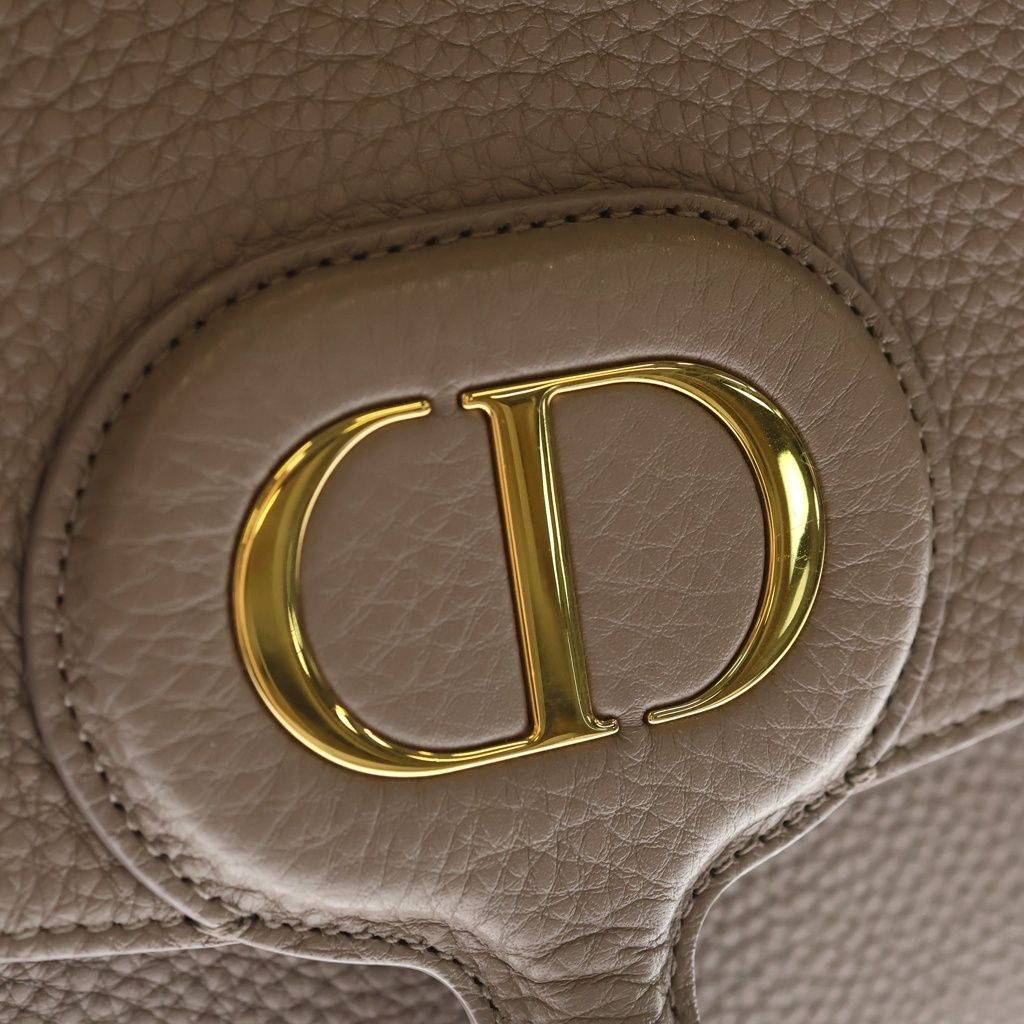 Dior Bobi Large Shoulder Bag Beige Leather Gold — view 6