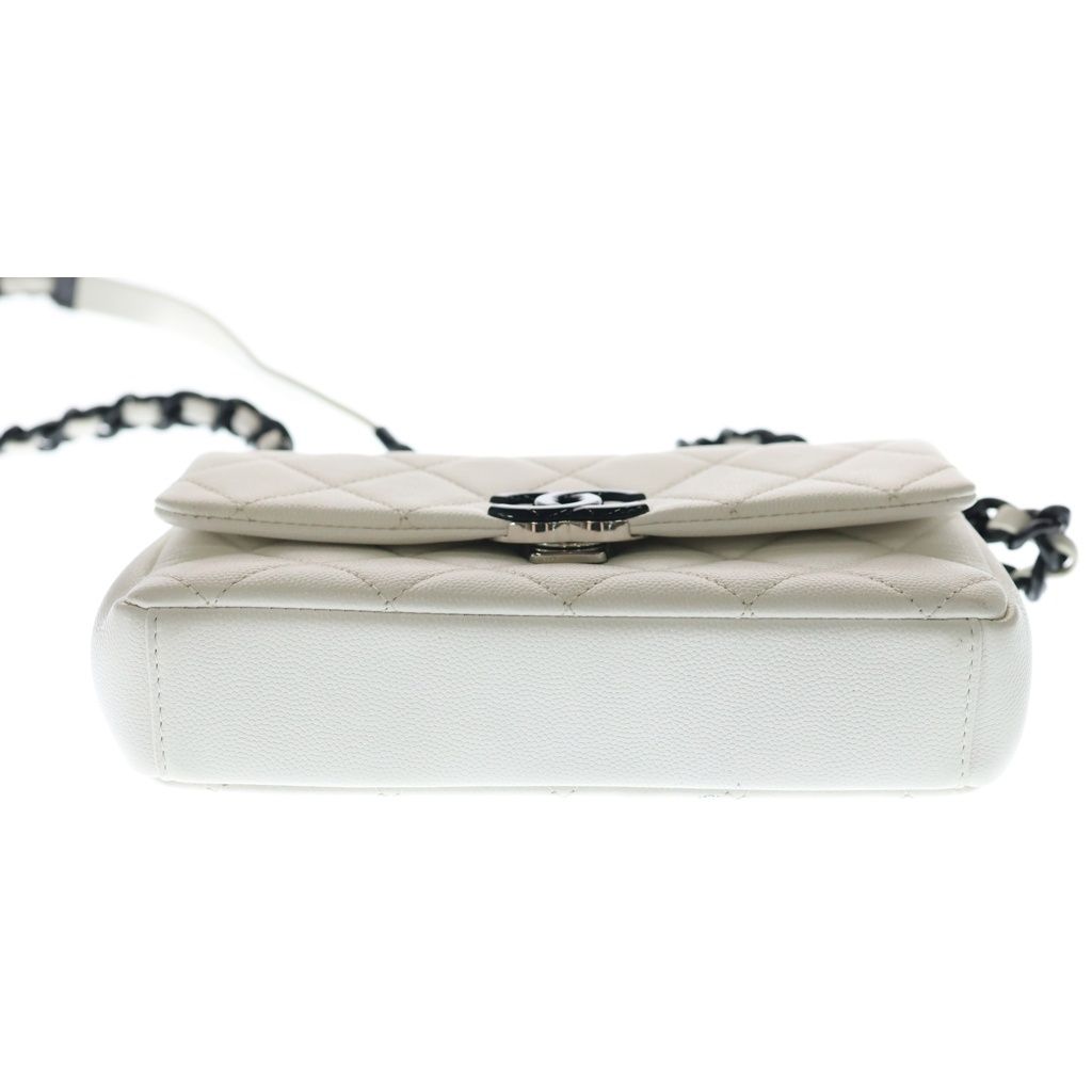 Chanel CC Logo Small Flap Shoulder Bag Chain White Caviar Leather Black — view 4