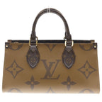 Louis Vuitton Monogram Giant Reverse On The Go East West 2-Way Shoulder — view 2