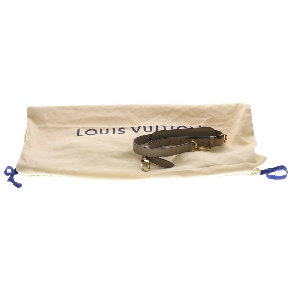 Louis Vuitton Monogram Empreinte Keepall Bandouliere 45 2-Way Shoulder — view 8