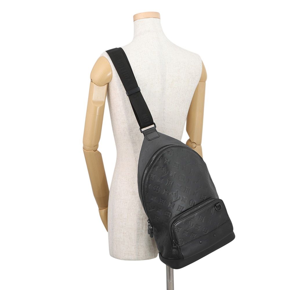 Louis Vuitton Belt Bag Monogram Shadow Leather Black — view 4