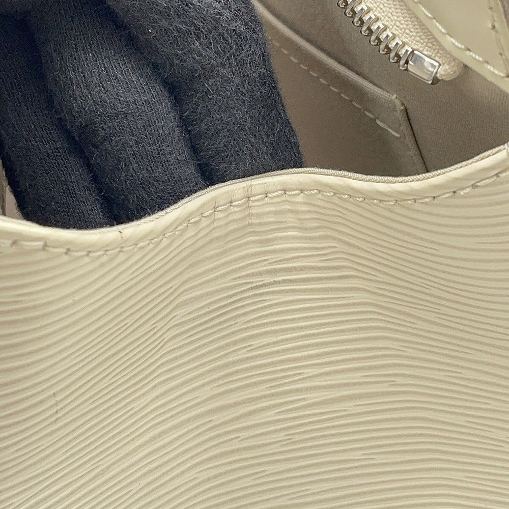 Louis Vuitton Epi Blair MM 2-Way Shoulder — view 9