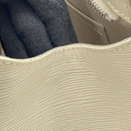 Louis Vuitton Epi Blair MM 2-Way Shoulder — view 9