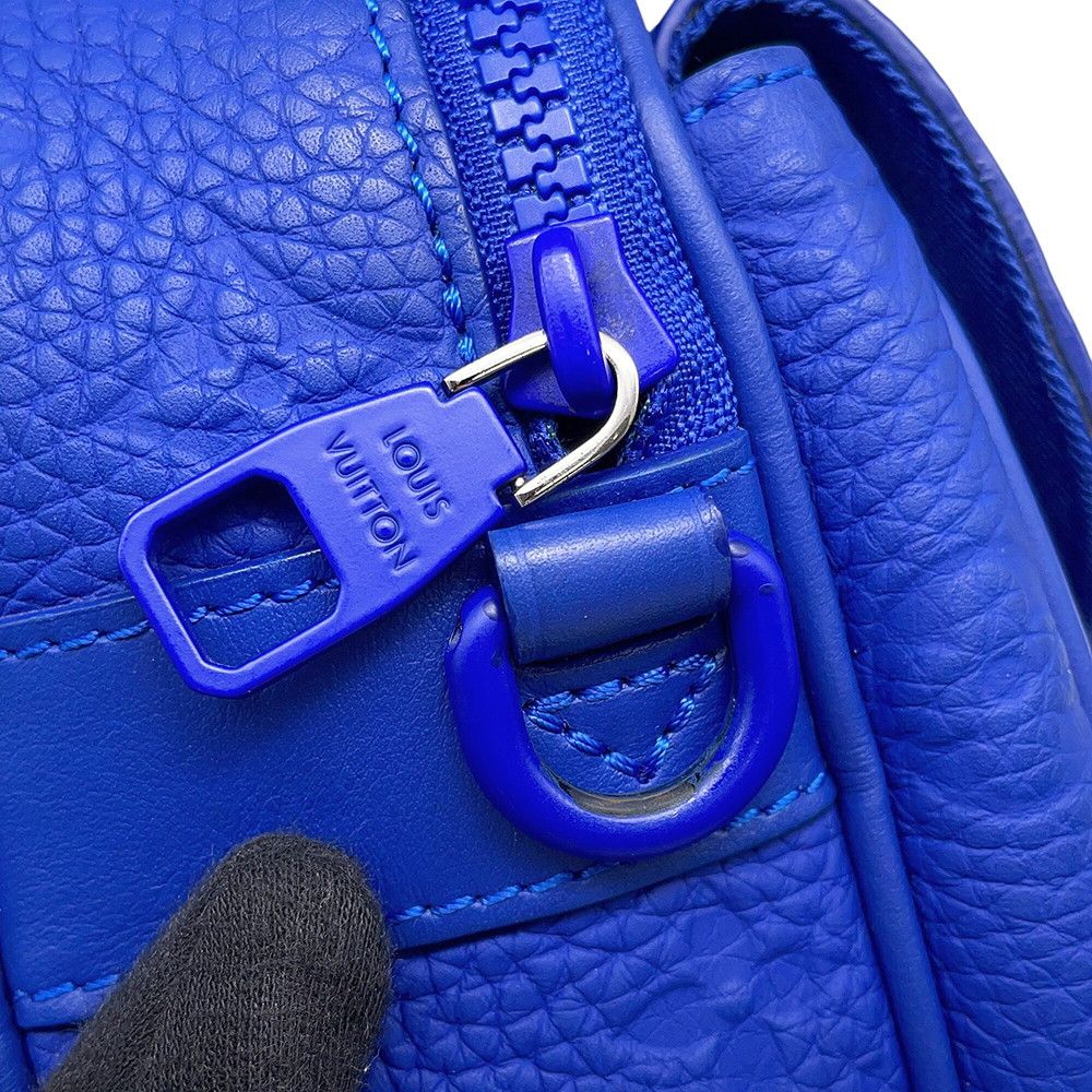 Louis Vuitton Shoulder Bag Taurillon Monogram S Rock Messenger — view 9