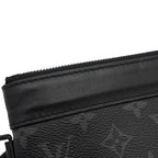Louis Vuitton Clutch Monogram Eclipse Pochette Toe Go Black — view 6