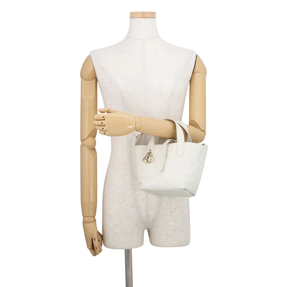Dior Handbag Macro Cannage Toujour Vertical Tote Nano White — view 5