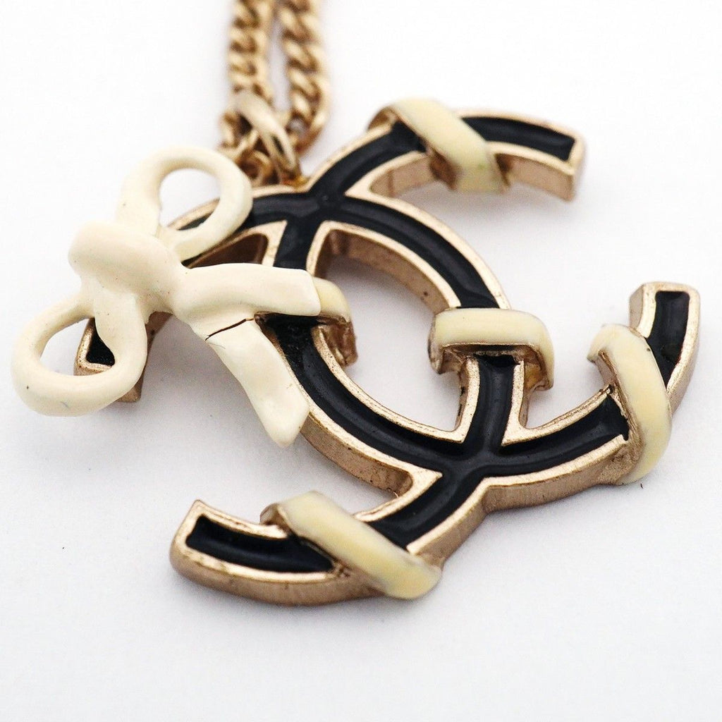 Chanel Necklace CC Logo Ribbon Motif Gold Plated Champagne White Black Cles — view 7