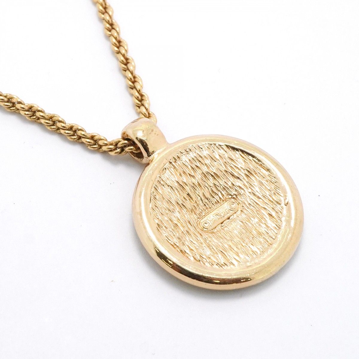 Dior Necklace Emblem Round — view 3