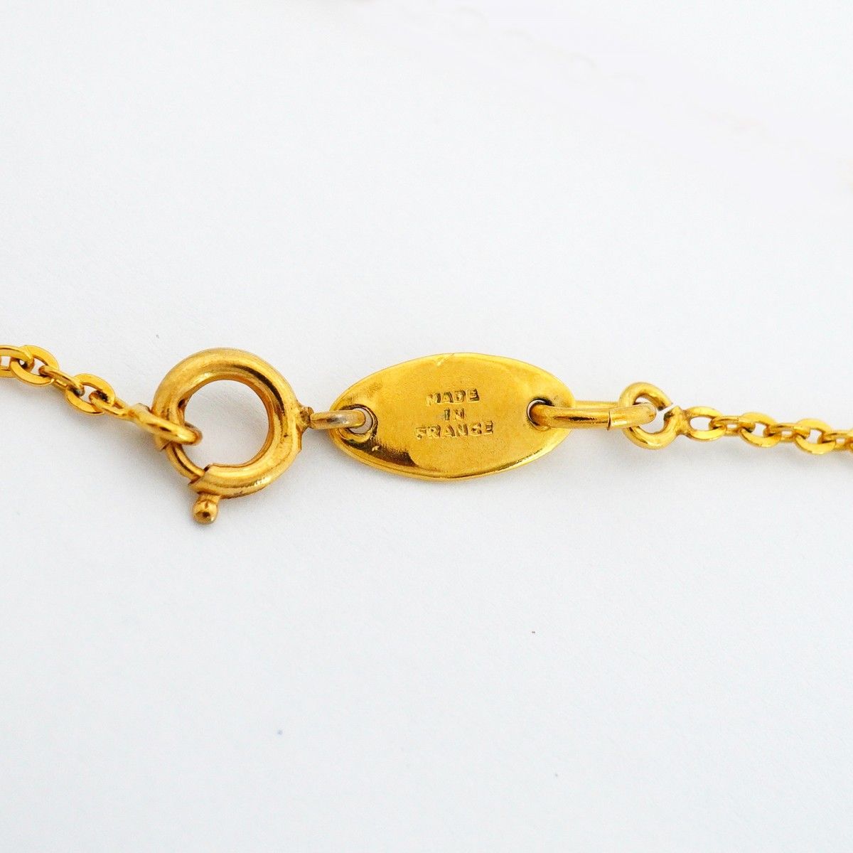 Chanel Necklace Vintage CC Logo Gold Plated — view 5