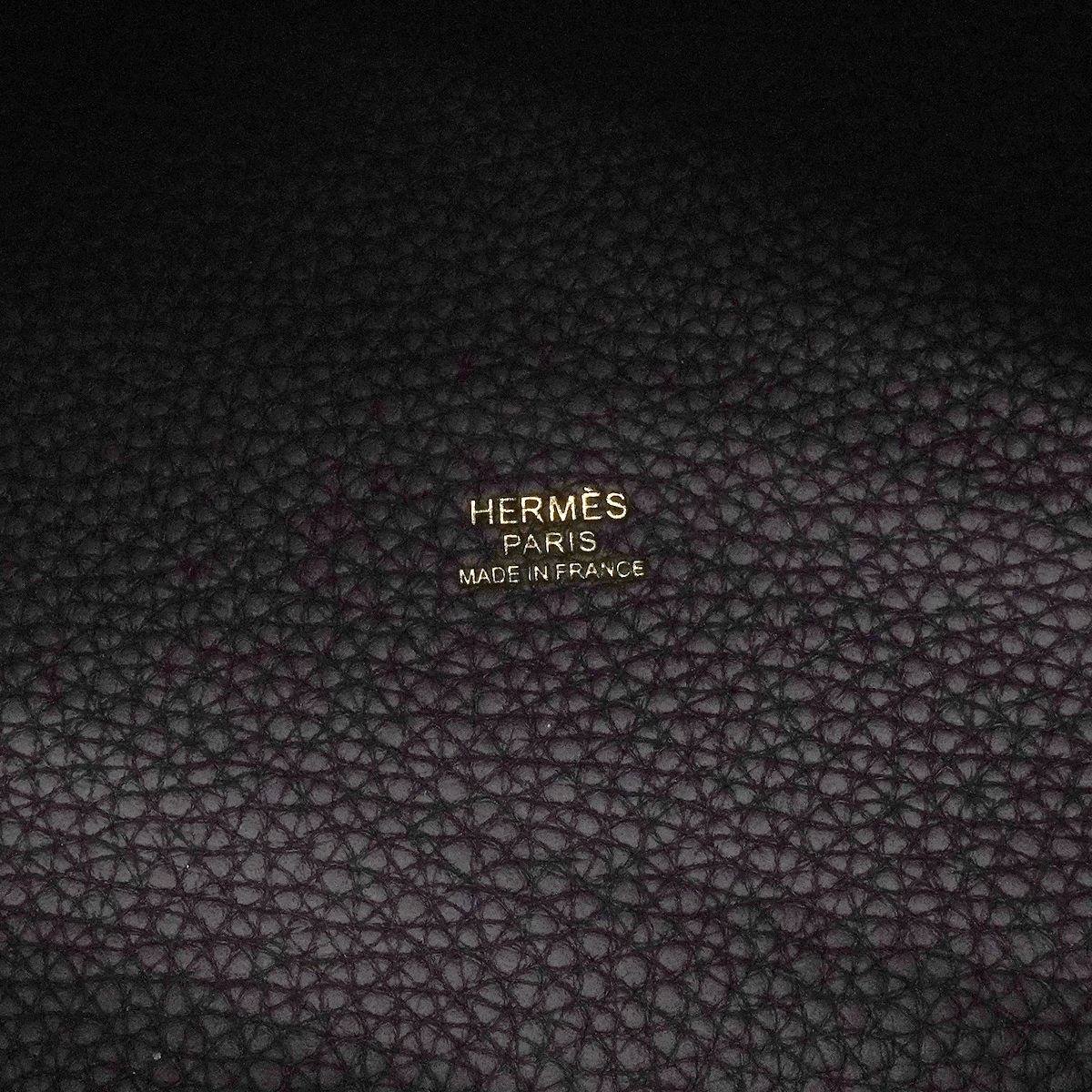 Hermes Handbag Picotin Lock PM Taurillon Clemence Pull Noir Gold — view 5