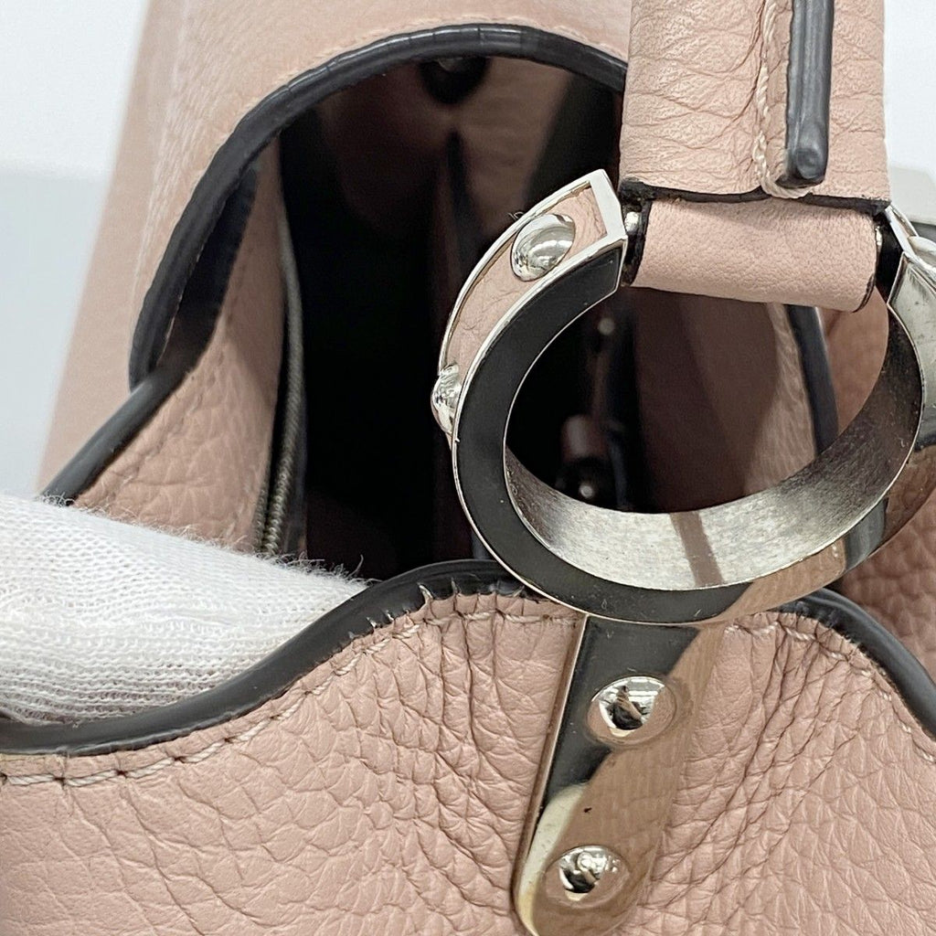 Louis Vuitton Handbag Taurillon Capucines MM Magnolia 2-Way — view 7