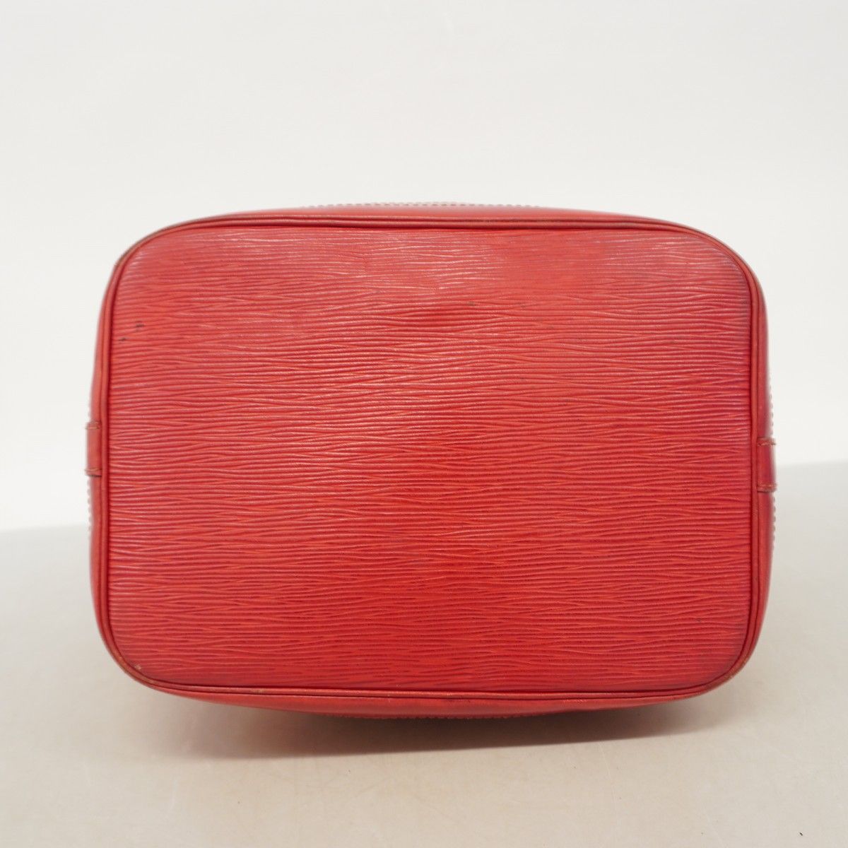 Louis Vuitton Shoulder Bag Epi Noe Castilian — view 3