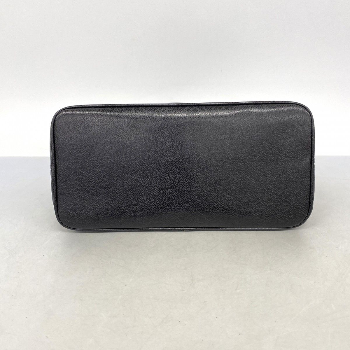 Chanel Tote Reissue Caviar Leather Black Gold — view 3