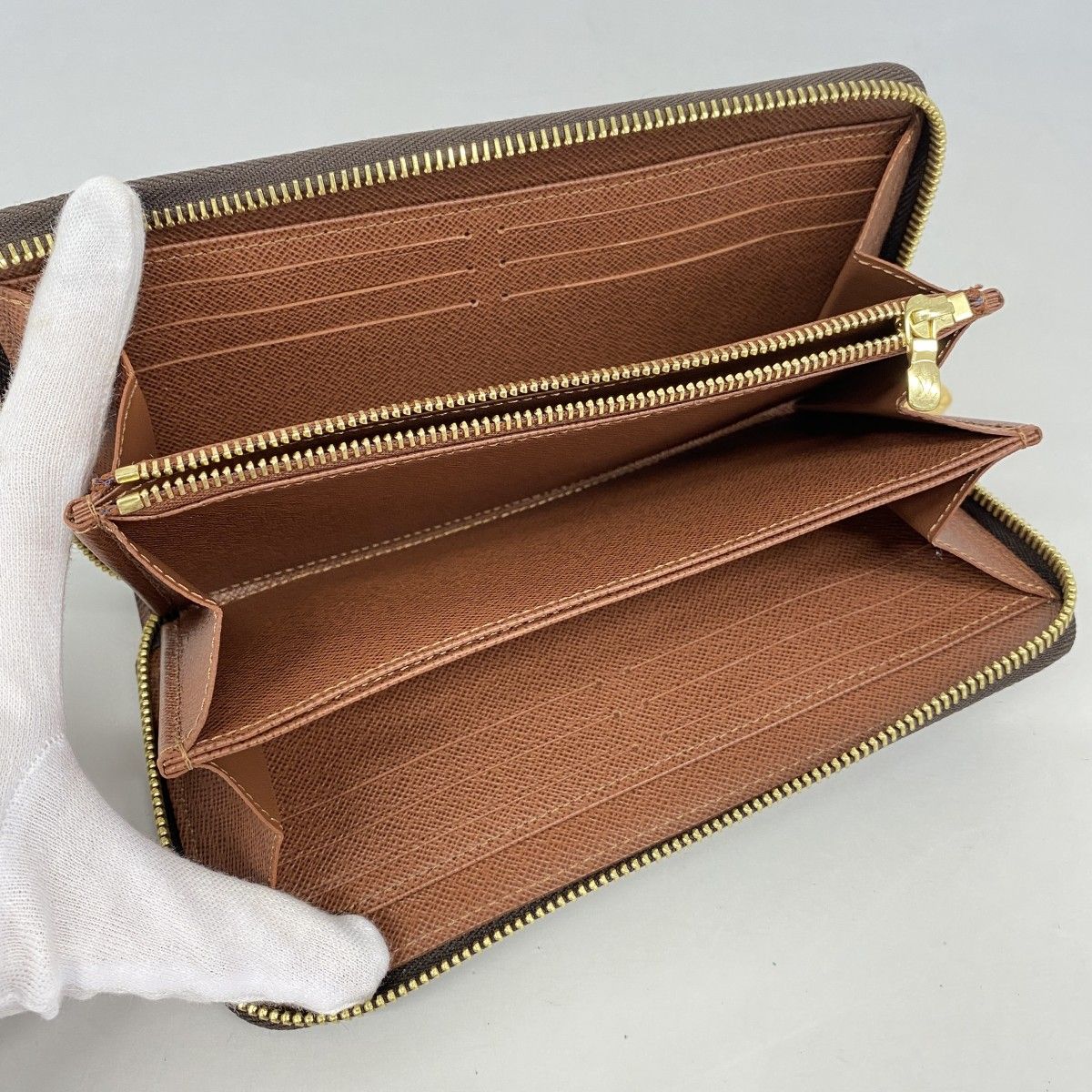Louis Vuitton Wallet Monogram Zippy Brown — view 3