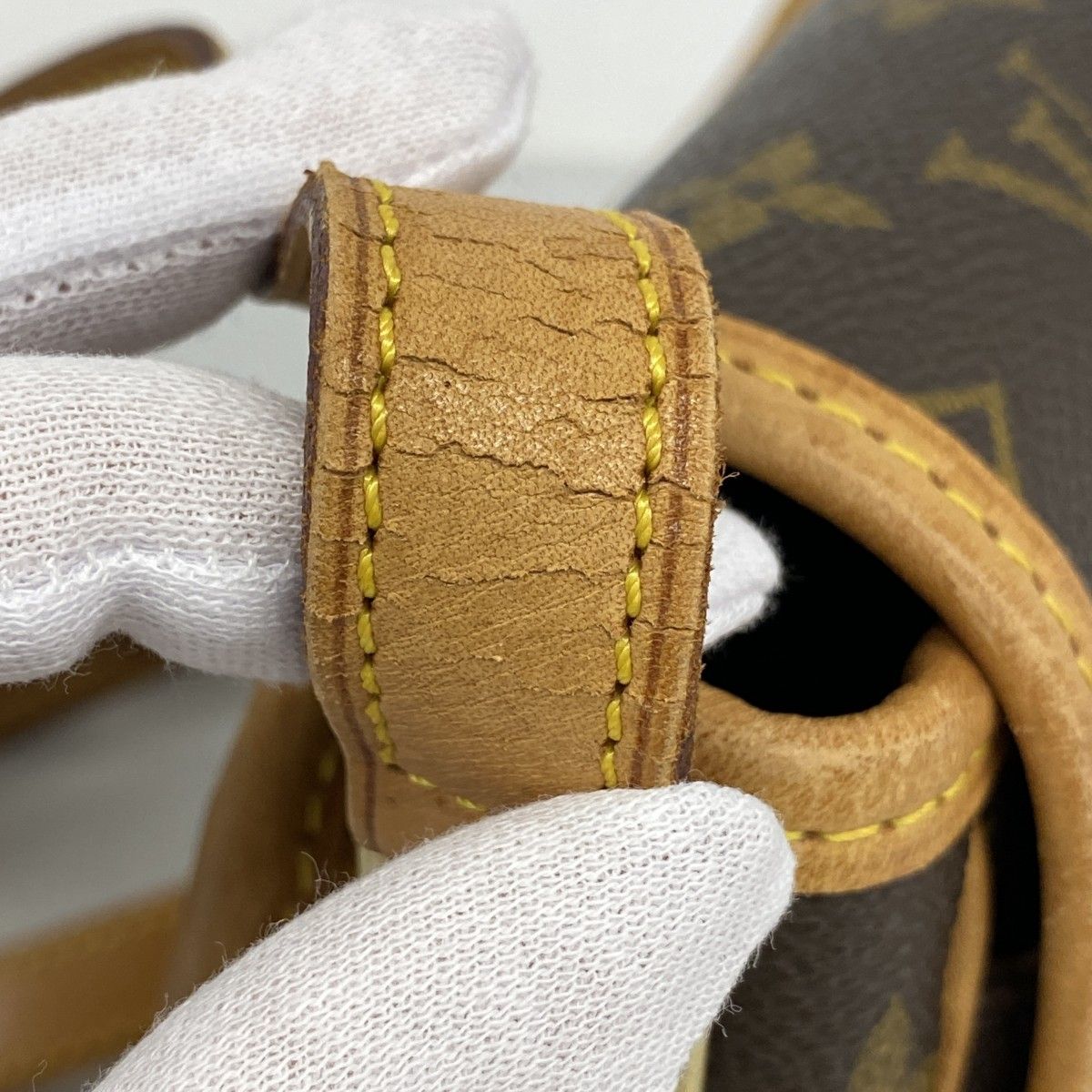 Louis Vuitton Shoulder Bag Monogram Sologne Brown — view 7