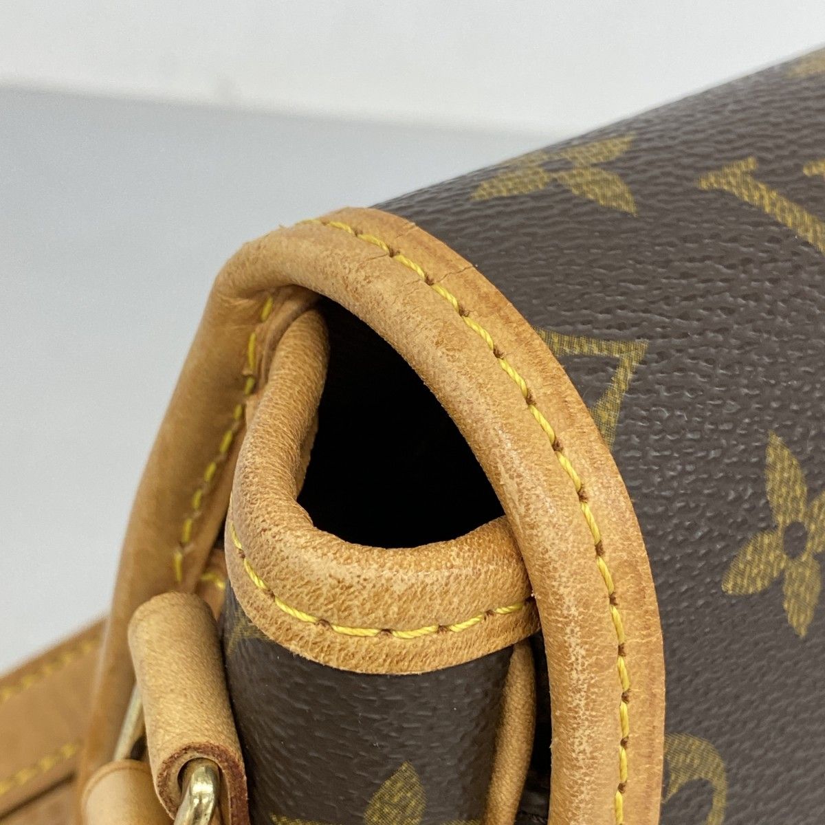 Louis Vuitton Shoulder Bag Monogram Sologne Brown — view 9