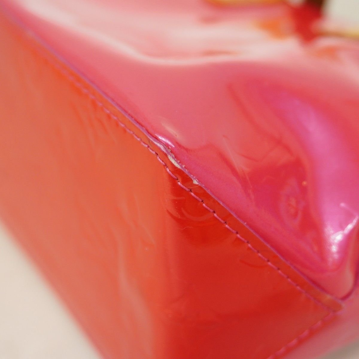 Louis Vuitton Handbag Vernis Reed PM Fuchsia Pink — view 6