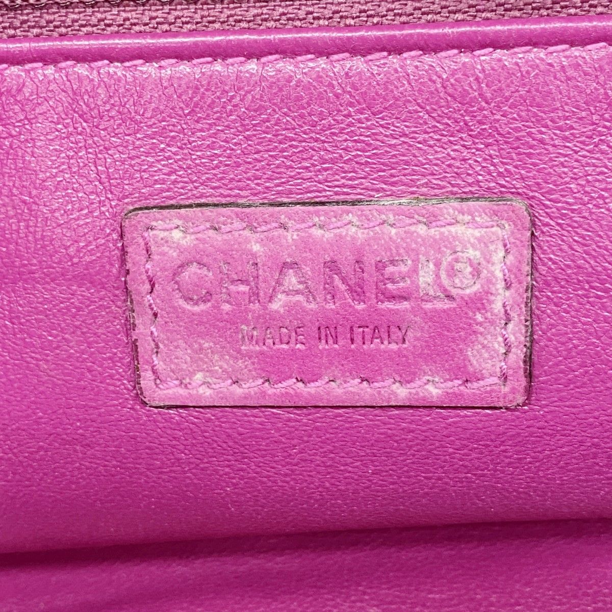 Chanel Shoulder Bag Fur Purple Gold — view 5