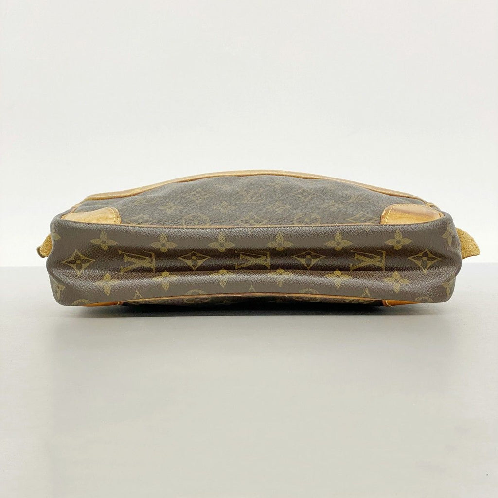 Louis Vuitton Clutch Monogram Compiegne 28 Brown — view 3