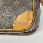 Louis Vuitton Clutch Monogram Compiegne 28 Brown — view 8