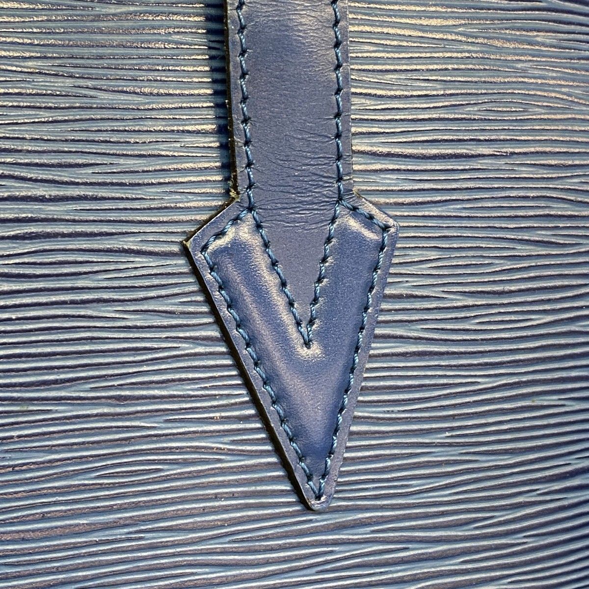 Louis Vuitton Shoulder Bag Epi Lussac Toledo Blue — view 8