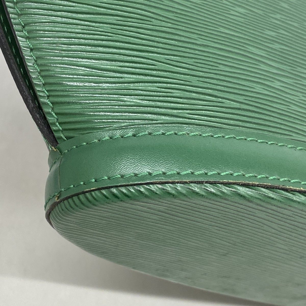 Louis Vuitton Handbag Epi Saint Jacques Borneo Green — view 7