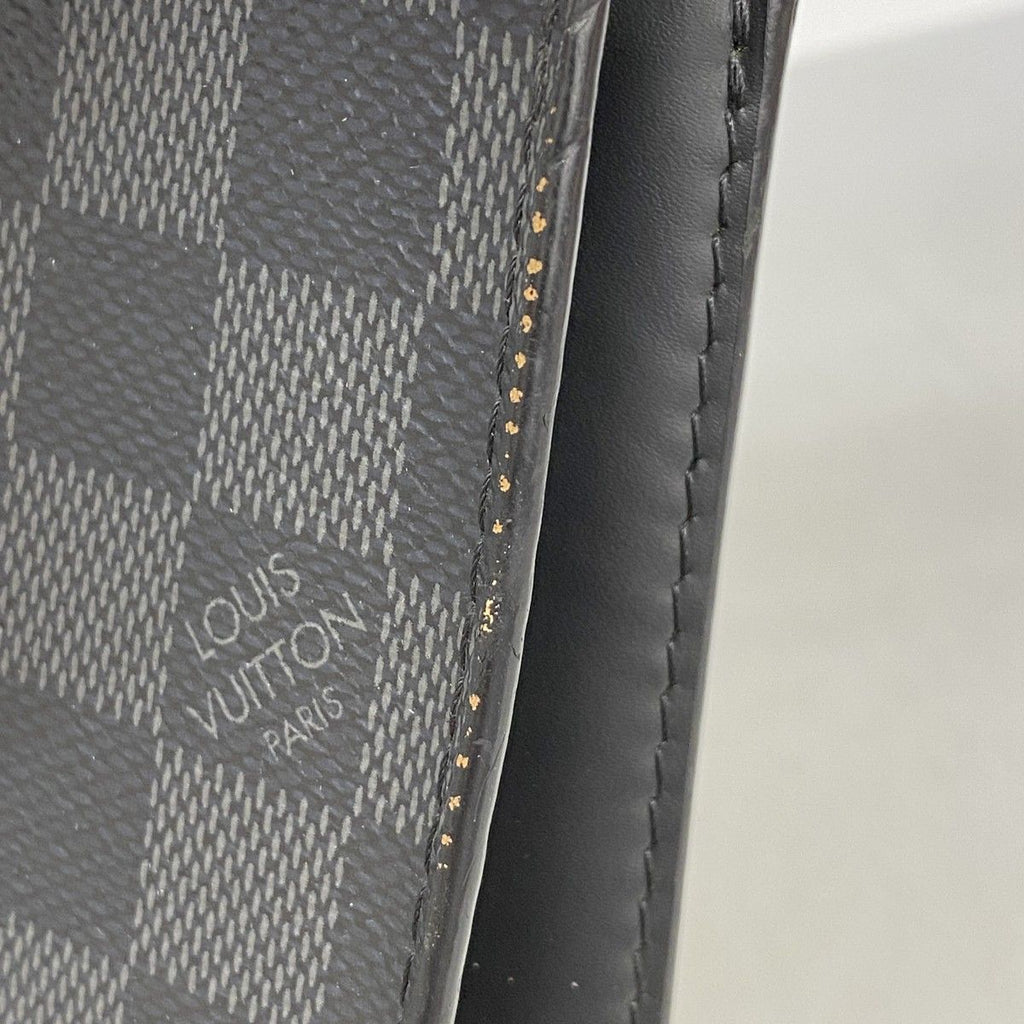 Louis Vuitton Clutch Damier Graphite Epi Pochette Voyage MM Noir — view 7