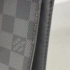 Louis Vuitton Clutch Damier Graphite Epi Pochette Voyage MM Noir — view 7