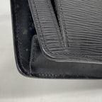 Louis Vuitton Clutch Epi Series Dragonne Noir — view 8