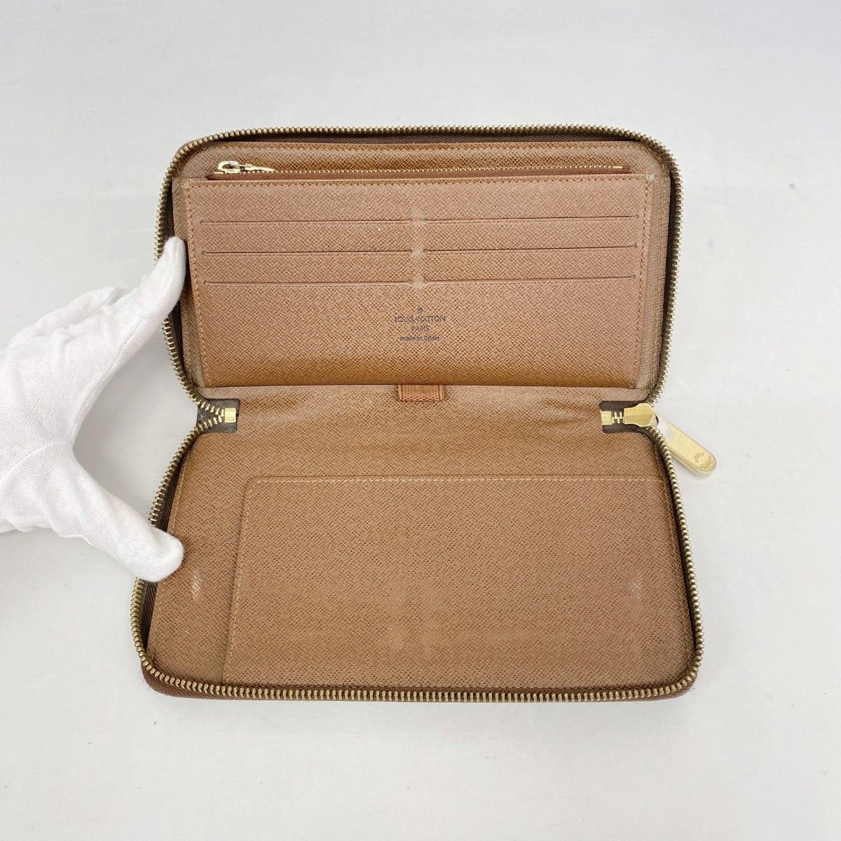 Louis Vuitton Wallet Monogram Zippy Organizer Brown — view 7