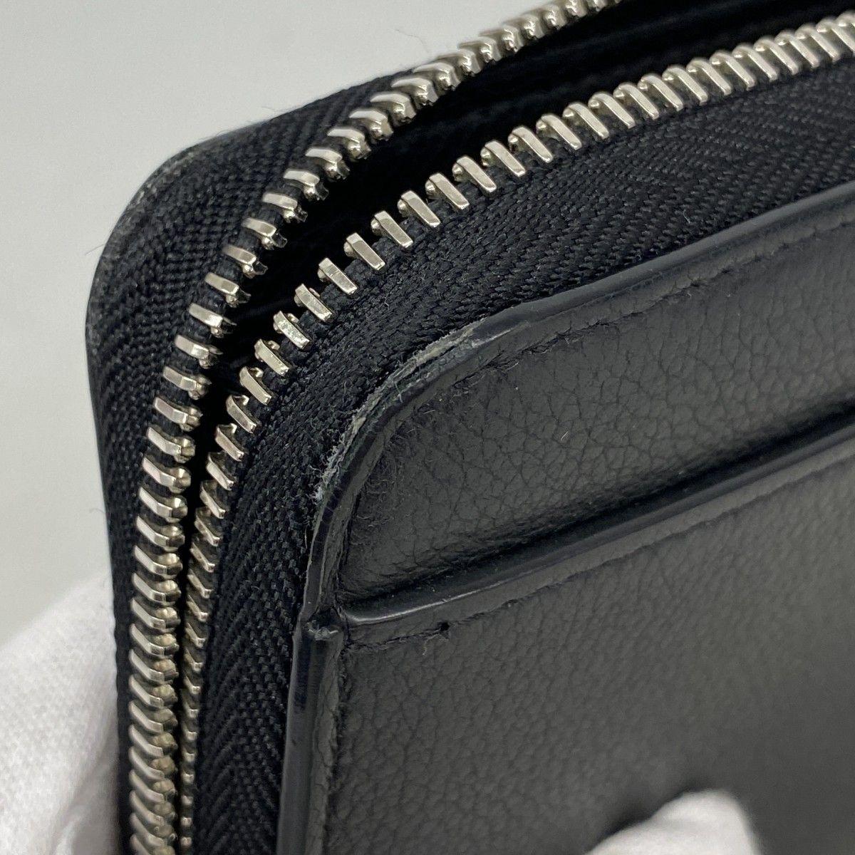 Louis Vuitton Wallet Zippy Lockme Noir — view 5