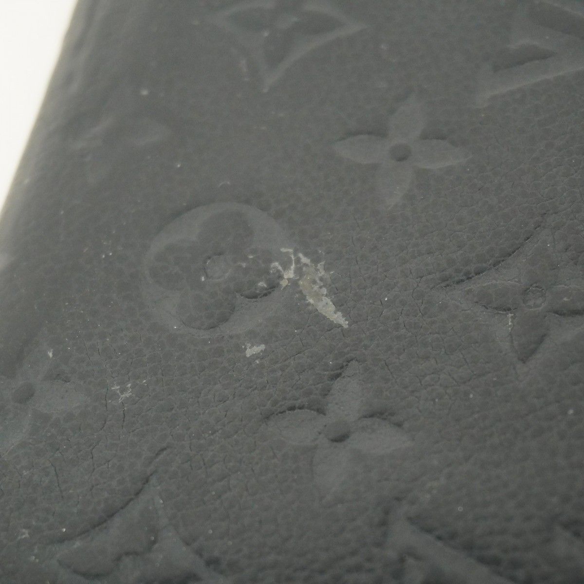 Louis Vuitton Wallet Monogram Empreinte Zippy Noir — view 5
