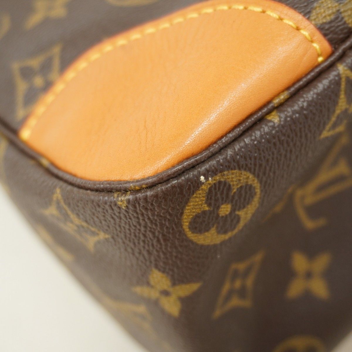 Louis Vuitton Shoulder Bag Monogram Boulogne 35 Brown — view 6