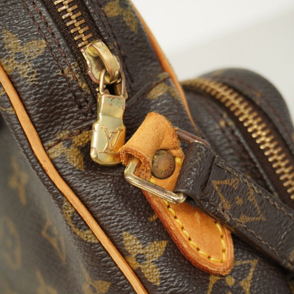 Louis Vuitton Shoulder Bag Monogram Amazon Brown — view 9