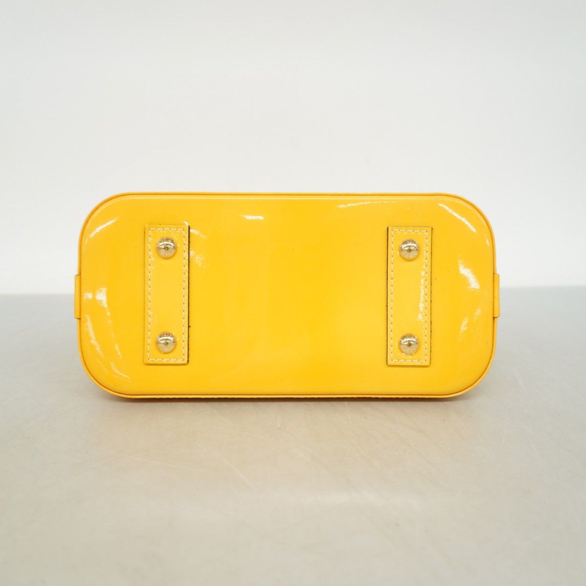Louis Vuitton Handbag Vernis Alma BB Citrine 2-Way — view 3