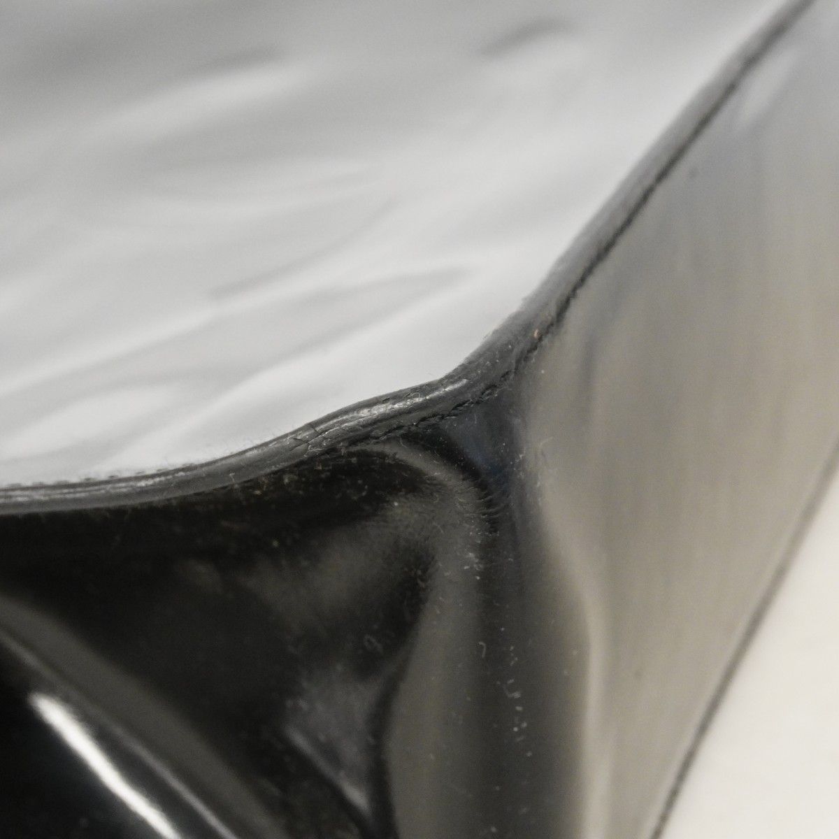 Chanel Tote Patent Leather Black Silver — view 9