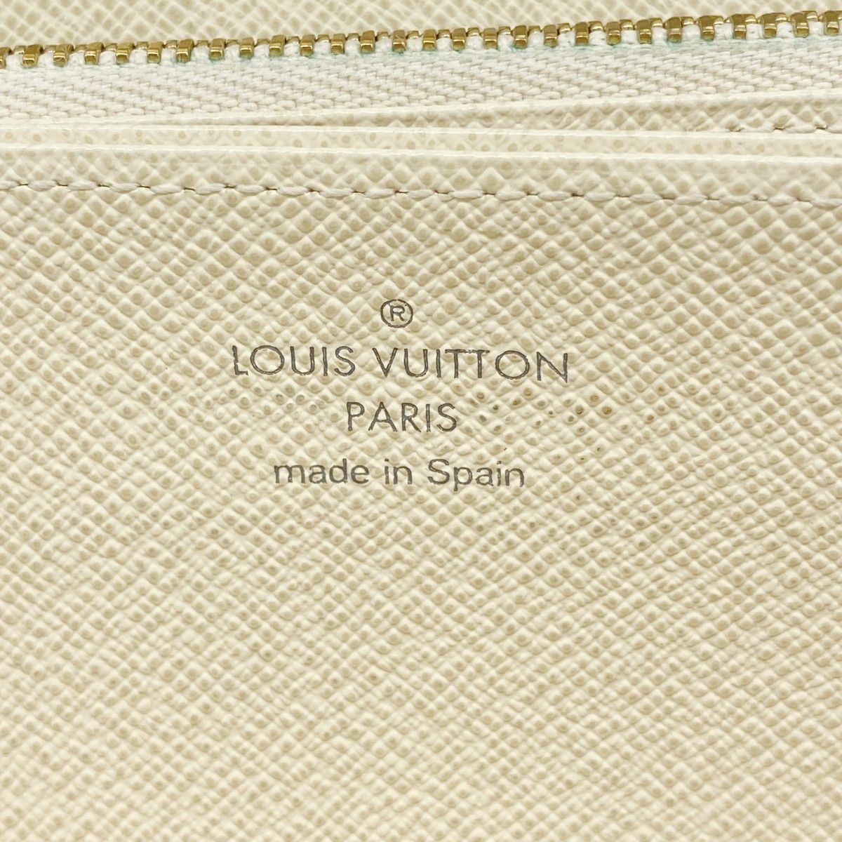 Louis Vuitton Wallet Damier Azur Zippy White — view 4
