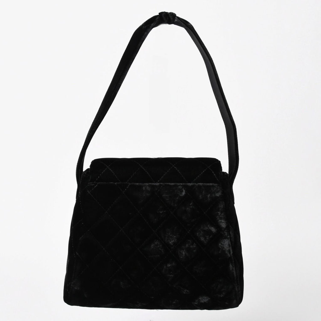 Chanel Bag CC Logo Velvet Quilted Turnlock Black Gold — view 2