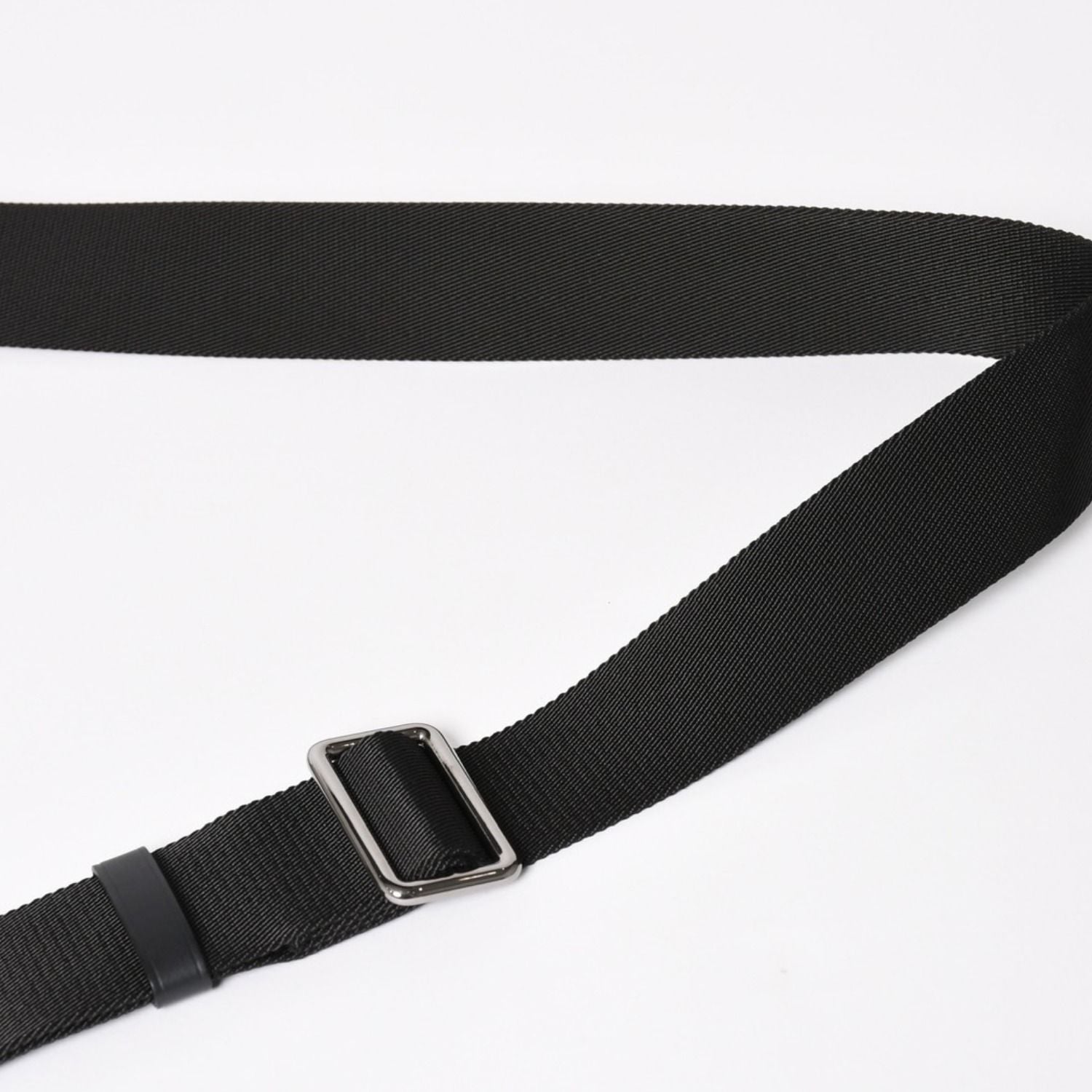 Louis Vuitton Shoulder Bag District NM Monogram Eclipse Black — view 7
